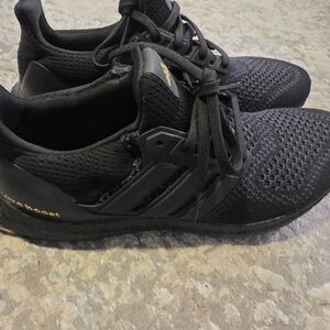 Adidas Men's Black Ultra Boost Sneakers